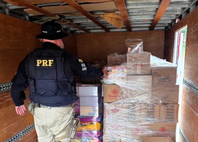 Empresa é flagrada de novo transportando alimentos com produtos perigosos em Campos Novos