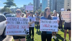 Joaçaba realiza protesto por justiça no caso do Cão Orelha