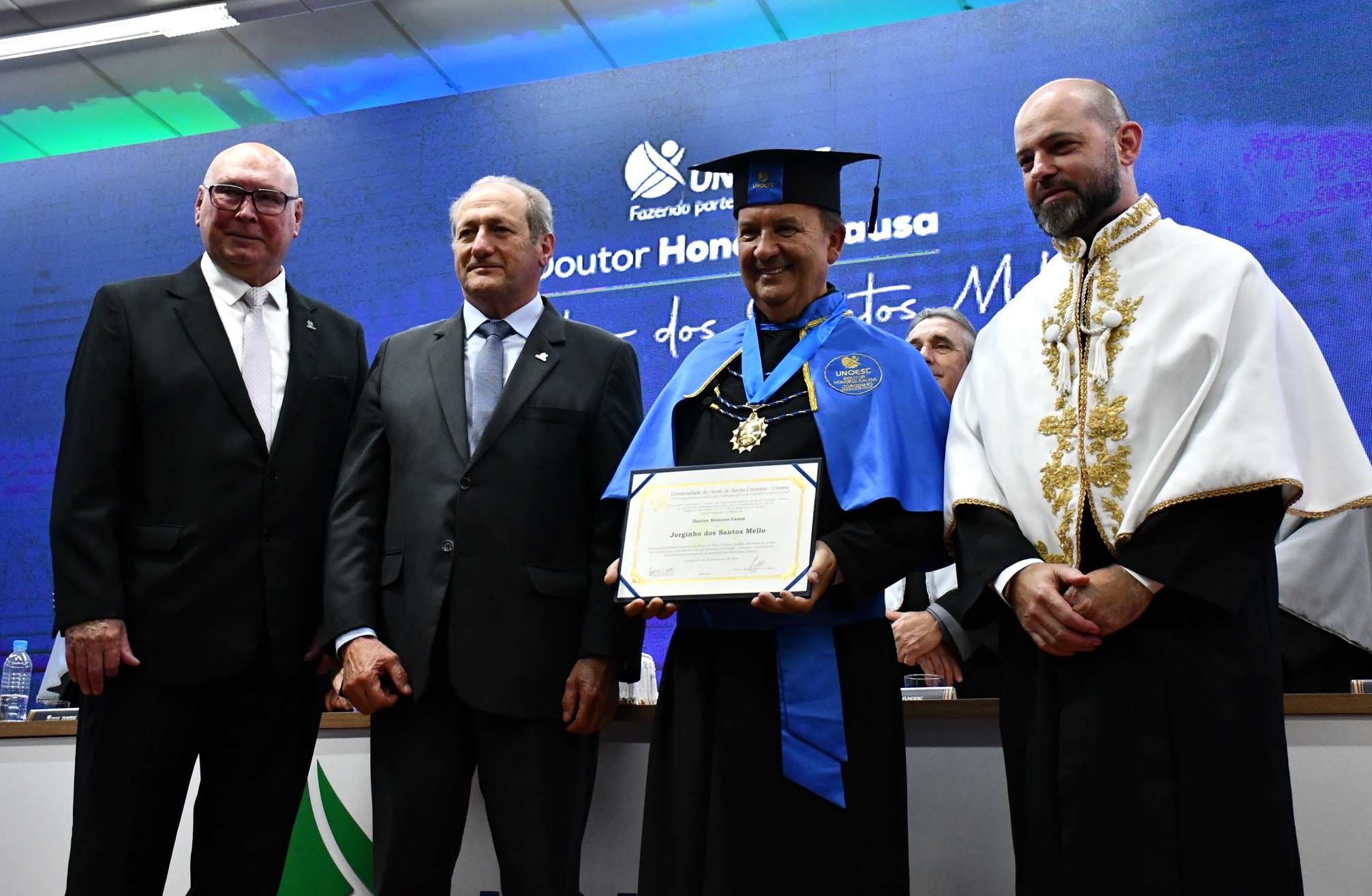Unoesc outorga título de Doutor Honoris Causa ao governador Jorginho Mello
