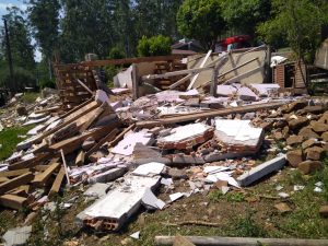 Homem morre após queda de laje no Oeste de SC