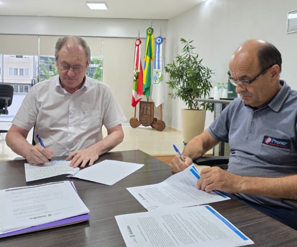 Prefeitura de Joaçaba repassa R$ 165 mil à CDL para melhorias no Monumento Frei Bruno