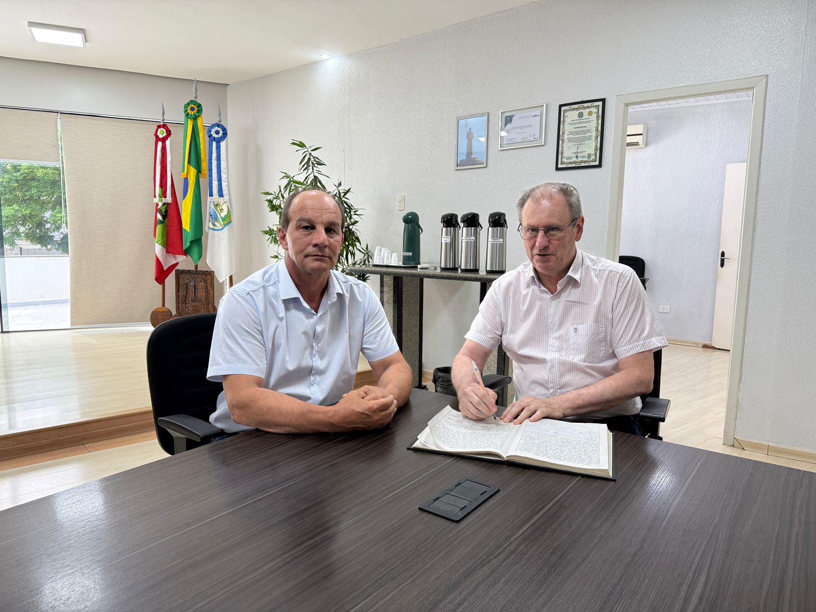 Prefeito Vilson Sartori retoma comando da Prefeitura de Joaçaba após período de férias
