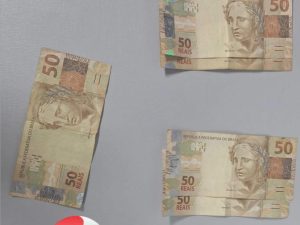 Empregada doméstica é presa suspeita de furtar dinheiro de residência no Oeste