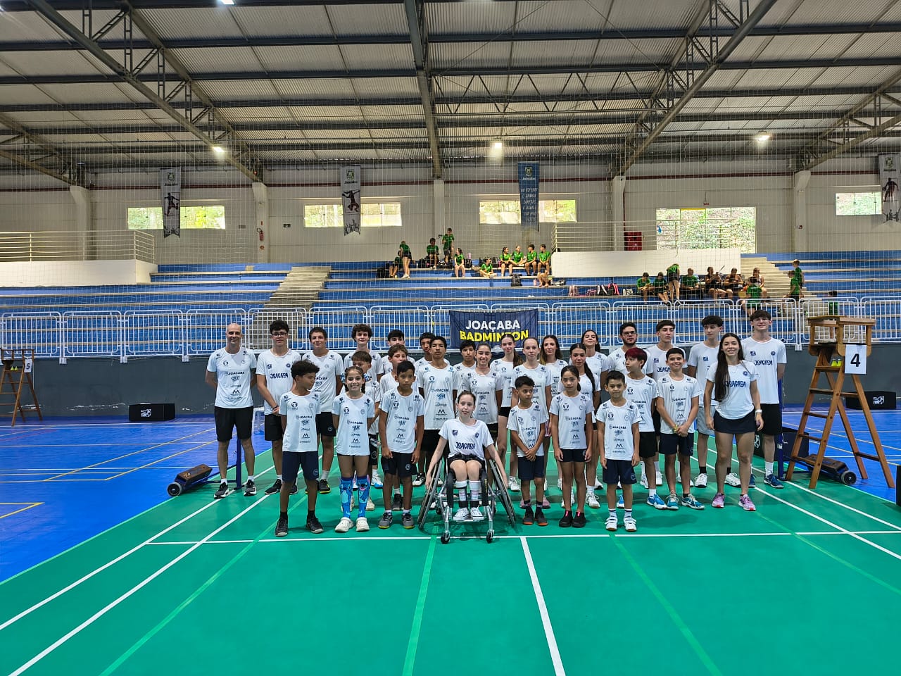AMOB conquista 19 ouros na etapa inicial do Catarinense de Badminton