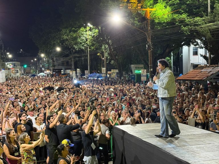 Emocionante: Padre Fábio de Melo reúne 6 mil pessoas em Joaçaba e fala com exclusividade sobre Frei Bruno e saúde mental