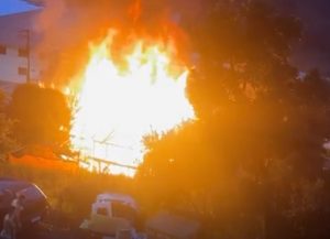 Incêndio atinge casa no bairro Nossa Senhora Aparecida, em Herval d’Oeste