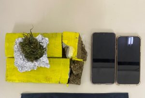 Dupla é presa com mais de 1 kg de maconha durante abordagem em Videira