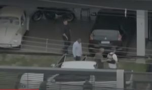 Bolsonaro recebe alta e vai para prisão domiciliar