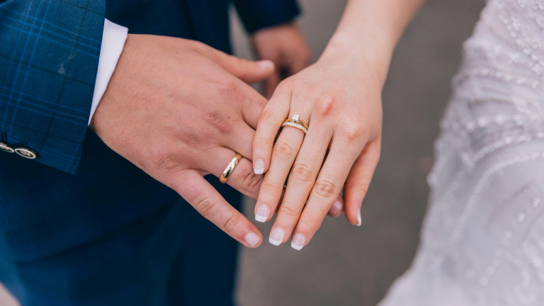Jovem morre um dia após o próprio casamento em Goiás