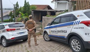 Homem invade casa da ex e esfaqueia pastor em Indaial