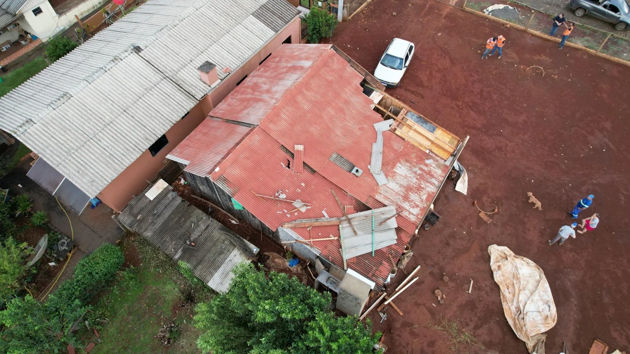Chuva intensa causa transtornos no Oeste de SC
