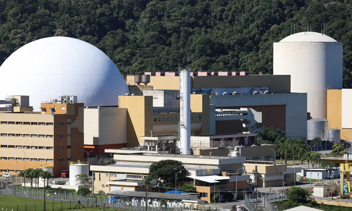 Indústria defende energia nuclear como estratégia para a soberania e autonomia do Brasil