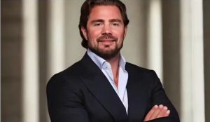 Dono do Banco Master, Daniel Vorcaro é preso novamente pela PF em investigação sobre fraudes bilionárias