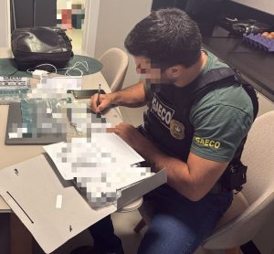 Operação “Cavalo de Tróia” investiga entrada de smartwatches em presídio em SC