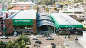Copercampos vende supermercados e atacadistas para o Grupo Master