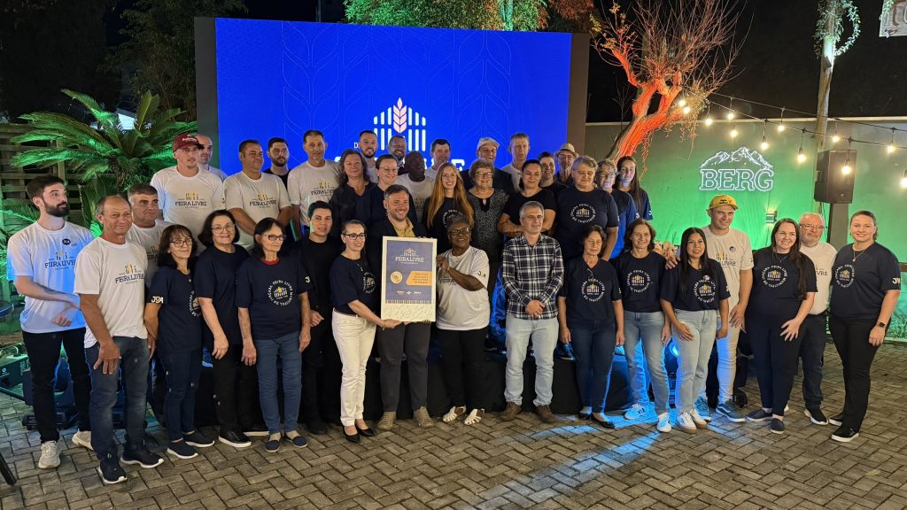 Com raízes na história e foco no futuro, Feira Livre de Joaçaba lança nova marca e prepara modernização