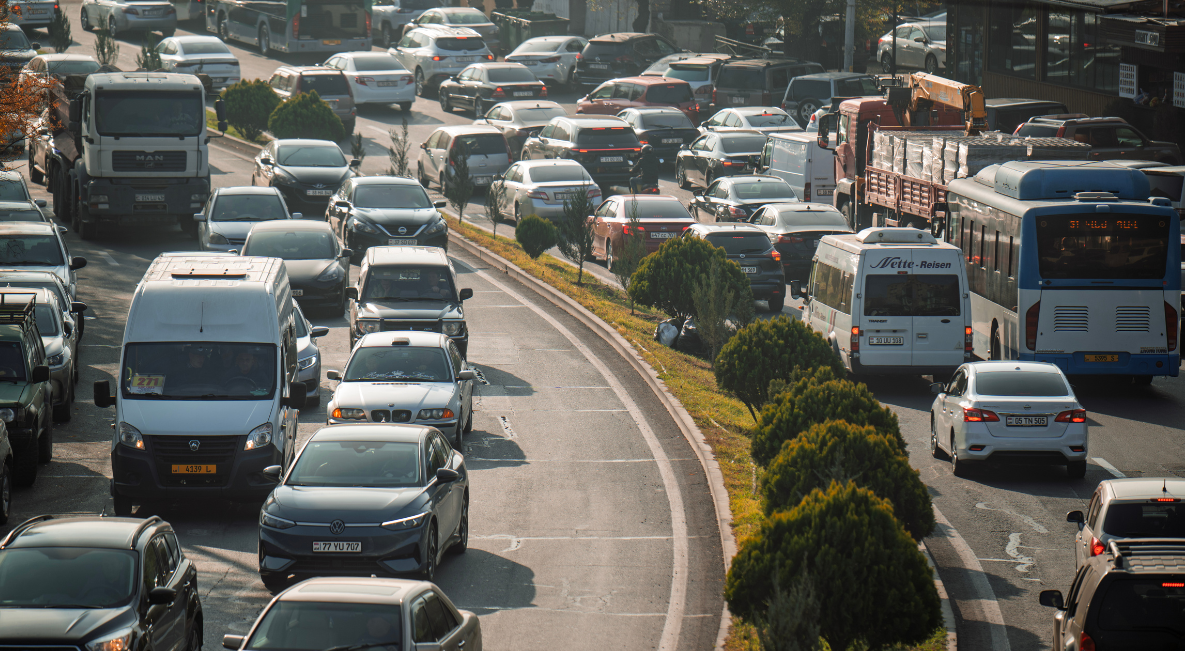 Venda de veículos leves tem forte alta em SC