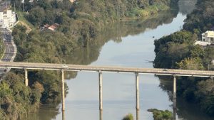 Atenção: Ponte Emílio Baumgart terá bloqueio parcial nesta quinta-feira (09)