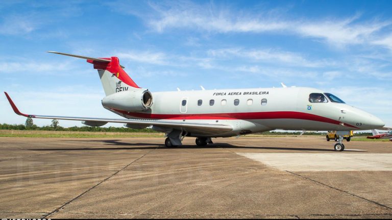 Avião da FAB chama atenção ao fazer manobras sobre Joaçaba; entenda o motivo!
