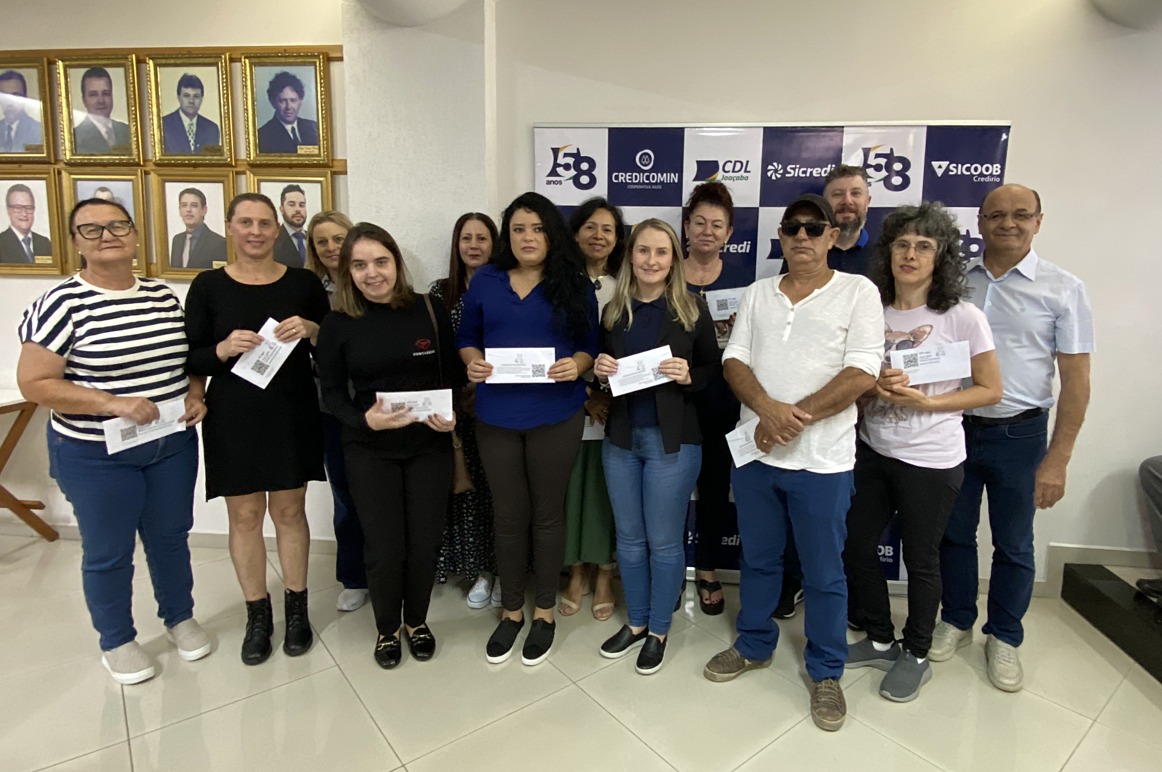 CDL realiza entrega de prêmios da campanha de Páscoa em Joaçaba
