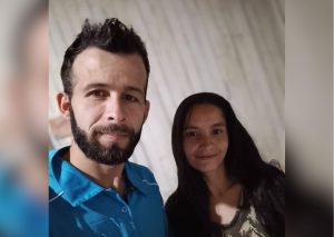 Motorista envolvido em acidente que matou esposa e filhos recebe alta após quase três meses