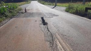 Ponte na SC-355 entre Treze Tílias e Iomerê segue interditada por risco de colapso