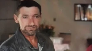 Homem que matou amigo a pedradas após levar tapa no rosto é condenado em SC