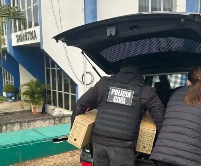 Operação Emaranhado investiga fraudes em licitações de cidade do Oeste de SC