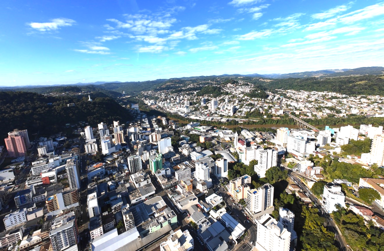 Éder Luiz Notícias lança Guia Comercial do Oeste e Meio-Oeste de Santa Catarina