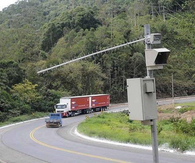 Santa Catarina terá novamente lombadas eletrônicas em rodovias estaduais; veja locais