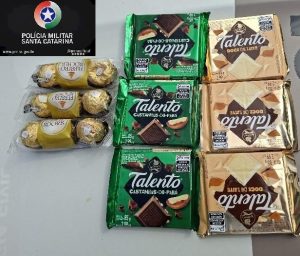 Homem é preso por furto de chocolate em supermercado de Campos Novos