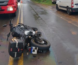 Motociclista fica ferido após colisão na SC-355 em Videira