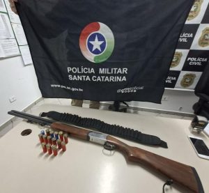 Homem é preso por violência psicológica e suspeita de disparos de arma em Água Doce