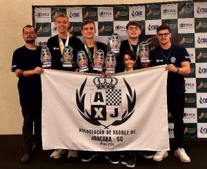 Joaçaba faz história em competição nacional de Xadrez