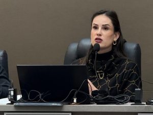 Presidente da Câmara cobra esclarecimentos sobre suspensão de lanches em encontros da terceira idade em Joaçaba