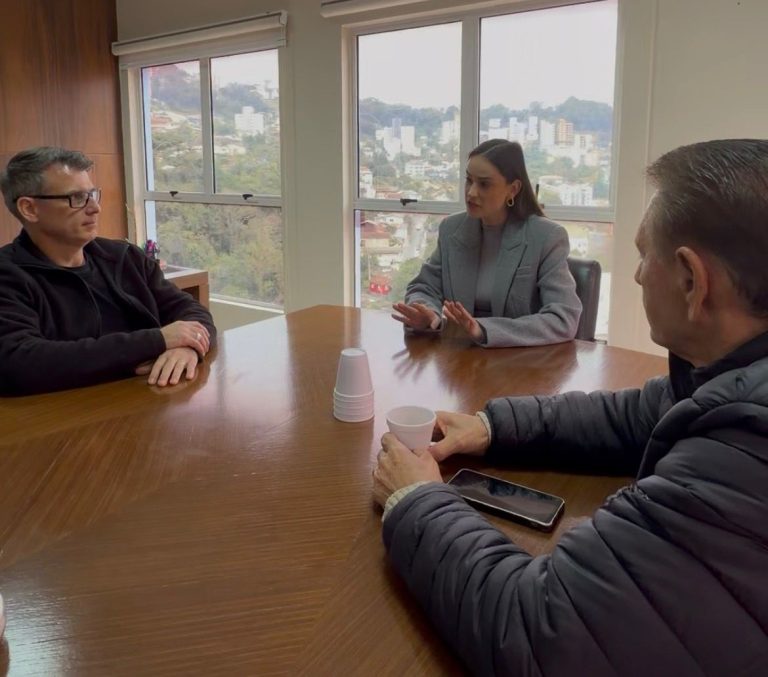 Presidente da Câmara solicita informações sobre lombada eletrônica no Acesso Adolfo Ziguelli