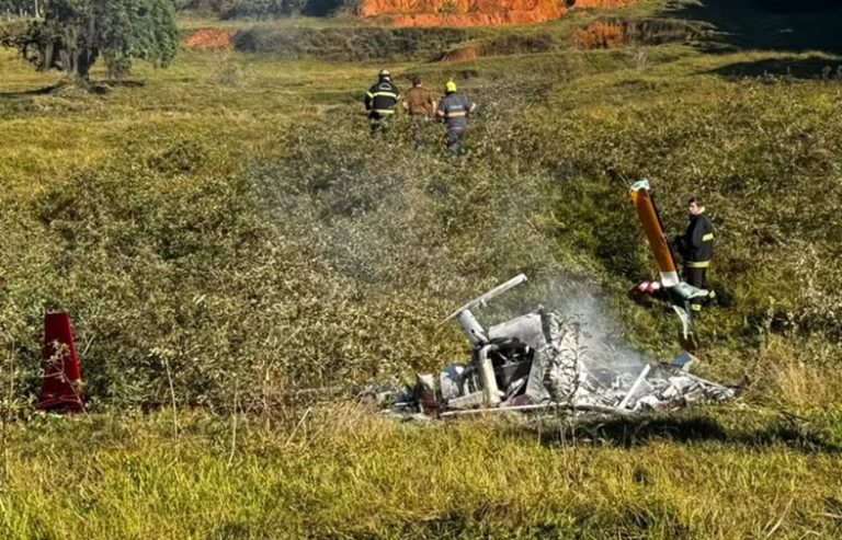 Piloto morre após queda de helicóptero em SC