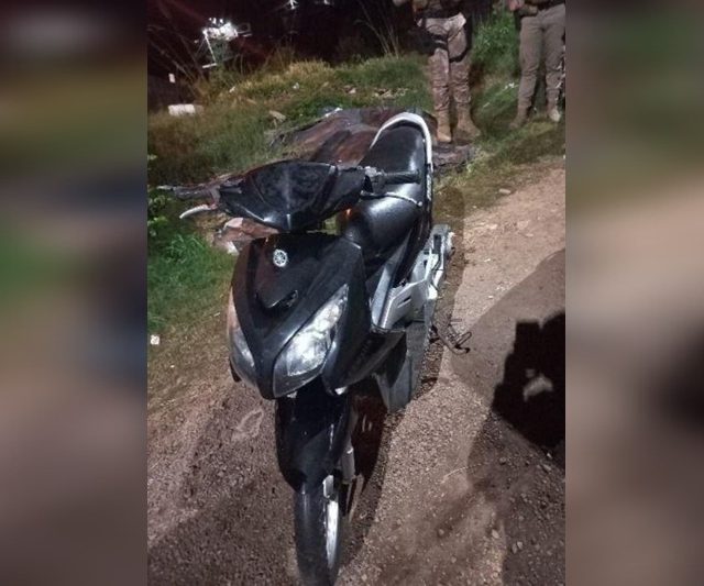 Motocicleta furtada é encontrada abandonada e bastante danificada em Joaçaba