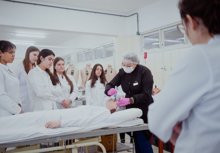 Renovação do Universidade Gratuita e Fumdesc terá novas regras no segundo semestre de 2026