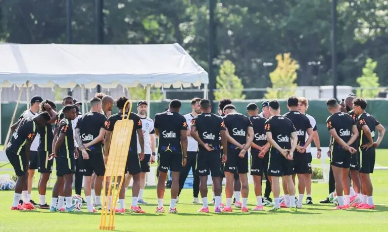 Brasil encerra preparação antes do jogo contra o Haiti