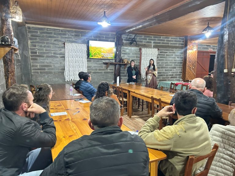 Marketing e inovação no campo: Encontro do ALI Rural reúne produtores e impulsiona negócios na região