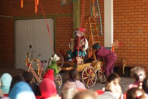 Teatro leva cultura e inclusão a estudantes da área rural de Joaçaba