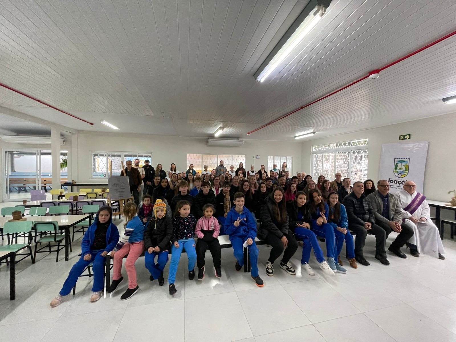 Escola Nuperajo ganha novo refeitório e cozinha modernizada em Joaçaba