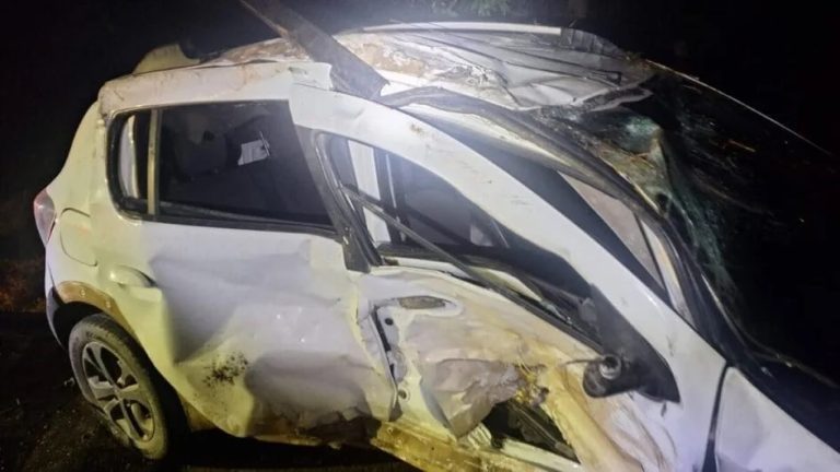 Adolescente morre após grave acidente envolvendo colisão frontal e capotamento em SC
