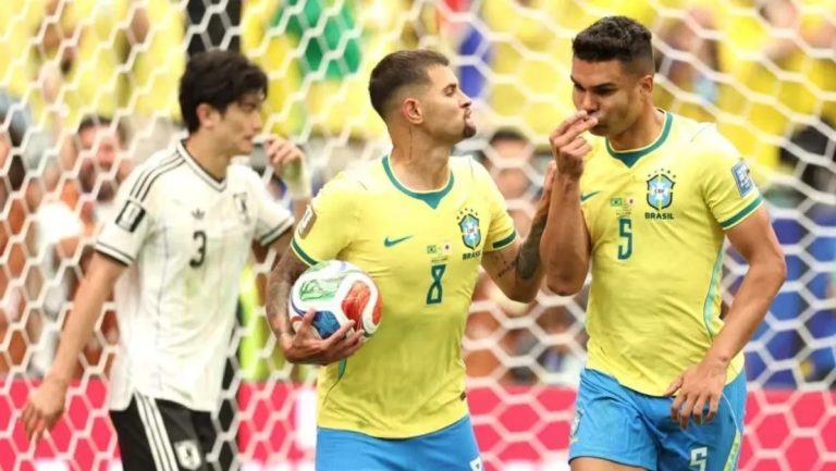 De virada, Brasil vence e está nas oitavas da Copa do Mundo