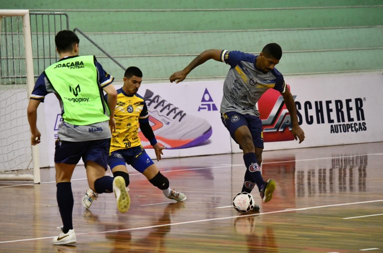 Joaçaba busca recuperação diante do Blumenau em confronto direto pela LNF Silver
