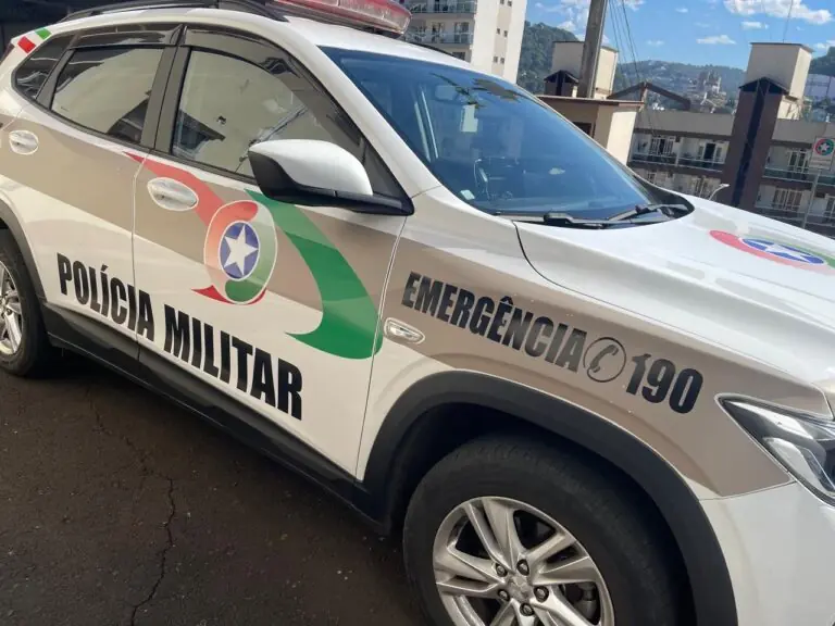 Homem é preso por desacato e dano ao patrimônio no CREAS de Herval d’Oeste