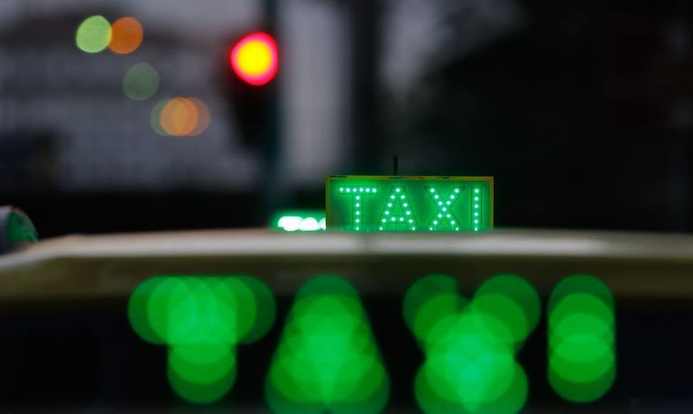 Motoristas de app e taxistas já podem pedir financiamento