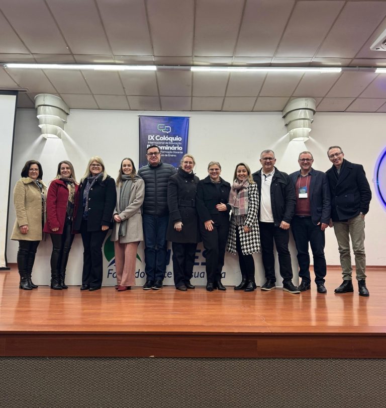 Unoesc Joaçaba reúne mais de 500 participantes em evento internacional voltado à educação