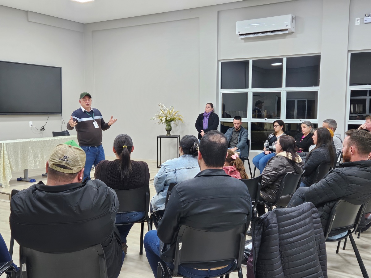 Ibiam dá o primeiro passo para a criação da Feira de Produtos Artesanais com apoio do Sebrae/SC